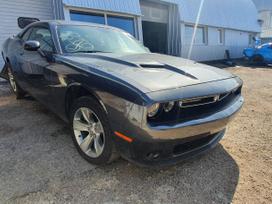 Dodge Challenger Perkant naudotą autodetalę ir keičiant ją mūsų autoservise auto