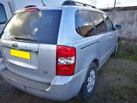 Kia Carnival dalimis