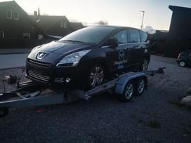Peugeot 5008 for parts