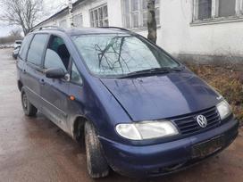 Volkswagen Sharan dalimis. Automobilis ardomas dalimis запасные части автомобиля