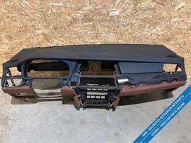 BMW 530 Gran Turismo panelė, oro pagalvės, saugos diržai