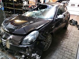 Alfa Romeo Giulietta dalimis. Kuriasi variklis 940 b5 000