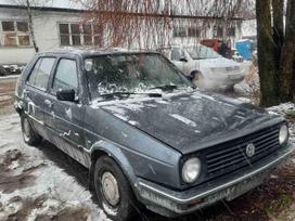 Volkswagen Golf for parts. Automobilis ardomas dalimis запасные части автомобил