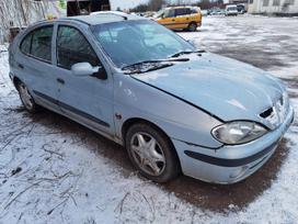 Renault Megane for parts. Automobilis ardomas dalimis запасные части автомобил