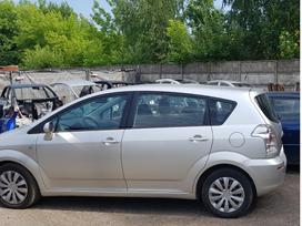 Toyota Corolla Verso Darbo laikas i v 9 00 17 00 komplektas vairo perkelimui is de