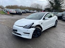Tesla Model 3 по частям. Tesla model 3 dalimis 476hp long range baterija