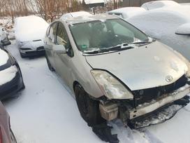 Toyota Prius по частям