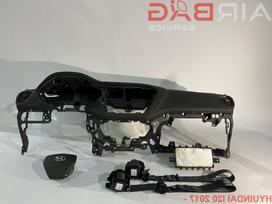 Hyundai i20 консоль, подушки безопасности, ремни безопасности
