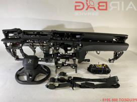 Peugeot 508 dashboard, airbags, seat belts