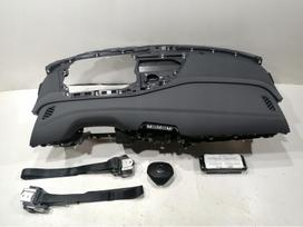Volkswagen ID.4 panelė, oro pagalvės, saugos diržai