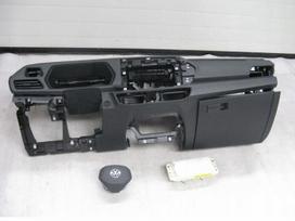 Volkswagen Caddy panelė, oro pagalvės, saugos diržai