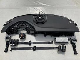 Porsche Taycan dashboard, airbags, seat belts