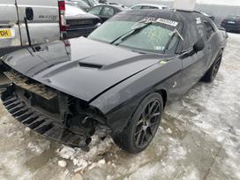 Dodge Challenger по частям