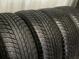 Bridgestone Blizzak LM001, зимние 225/55 R17