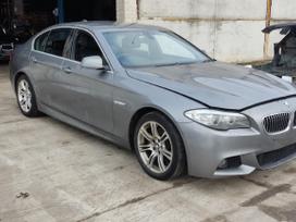 BMW 520 Ardyme turime keletą tokių automobilių skirtingų spalvų ir komp