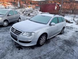 Volkswagen Passat Uab boso dalys kokybiškos ir patikrintos naudotos automobil