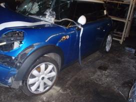 Mini Cooper S по частям. Europa odinis salonas kaip naujas panoraminis stogas o