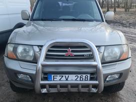 Mitsubishi Pajero dalimis. Europa dalimis