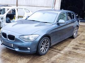 BMW 116 Ardyme turime keletą tokių automobilių skirtingų spalvų ir komp