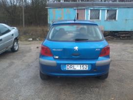Peugeot 307 dalimis. Turime ivairiu prancuzisku automobiliu modeliu ivairiu v