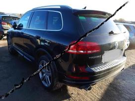 Volkswagen Touareg dalimis. Dėl dalių skambinkite 370 601 801 26 viber whatsapp