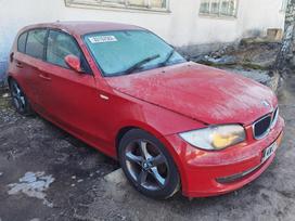 BMW 1 serija for parts. Automobilis ardomas dalimis запасные части автомобил