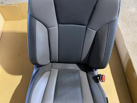 Subaru Outback отделочные детали, сиденья