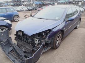 Peugeot 407 rezerves daļās. Turime ivairiu prancuzisku automobiliu modeliu iv