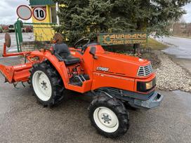 Kubota Saturn X-20, traktori