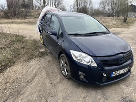Toyota Auris rezerves daļās. Europa facelift navigacija maza rida autom