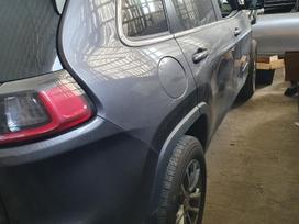 Jeep Cherokee Variklis sveikas vaziuokle sveika durys sveikos galines dalys