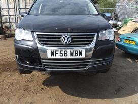 Volkswagen Touran по частям