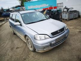 Opel Astra for parts. Automobilis ardomas dalimis запасные части автомобил