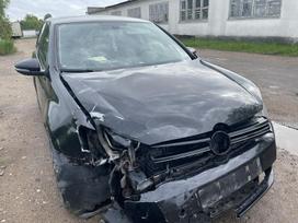 Volkswagen Golf dalimis. Automobilis ardomas dalimis запасные части автомобиля
