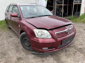 Toyota Avensis dalimis. Automobilis ardomas dalimis запасные части автомобиля
