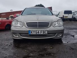 Mercedes-Benz E220 for parts