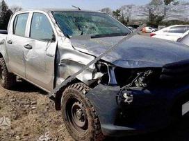 Toyota Hilux for parts. Dalių pristatymas kasdien kaunas vilnius panevežis