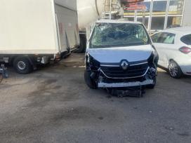 Renault Trafic, preču