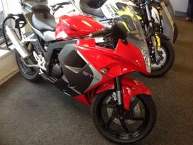 Hyosung GT, sporta / superbikes