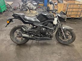 CFMOTO 650NK, ielas motocikls