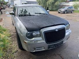 Chrysler 300 for parts. Automobilis ardomas dalimis запасные части автомобил