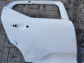 Volvo XC40 Devetos dalys nuotraukose