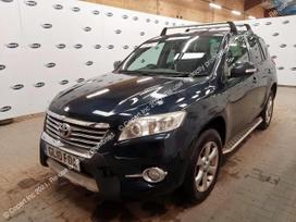 Toyota RAV4 rezerves daļās. Automobilis katik pradėtas ardyti mus rasite ga