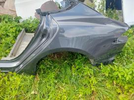 Tesla Model S Stogas vidurines stoikes galas galoniai sparnai