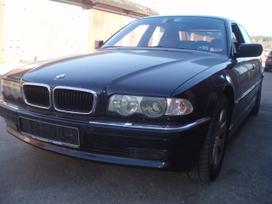 BMW 740 for parts. Individual juodos lubos pilnas