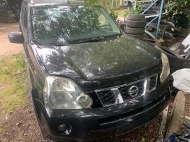 Nissan X-Trail по частям. Spalva g41 pavaru dezes ir variklio nera