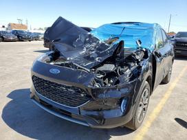 Ford Escape Automobilis iš jav dalimis ford escape sel ir titanium kom
