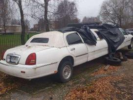 Lincoln Town Car по частям. Remontuojame variklius viriname tvarkome dzipu remus