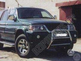 Mitsubishi Pajero Sport dalimis. Visos dalys lankai slenksčiai remontuojame varikli