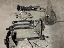 BMW 5 serija, G30 dalys, Bmw g30 540i xdrive dalys galinis dangtis spalva carbon sc